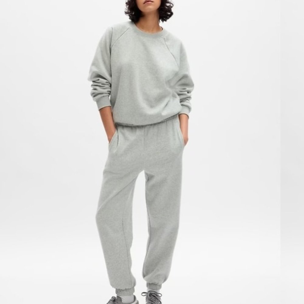 GAP High Rise Boyfriend Joggers (NWT) Size M